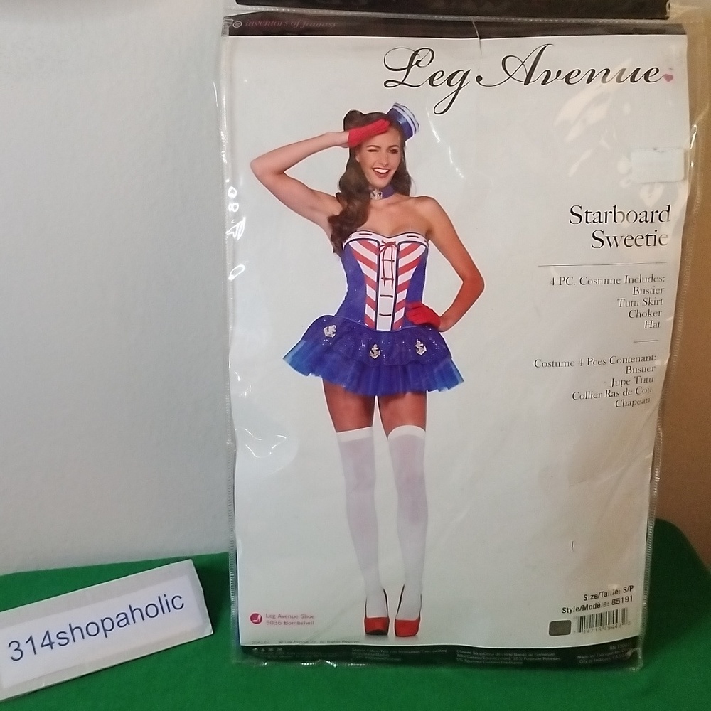 Women's "Starboard Sweetie" Costume - Picture 1 of 4